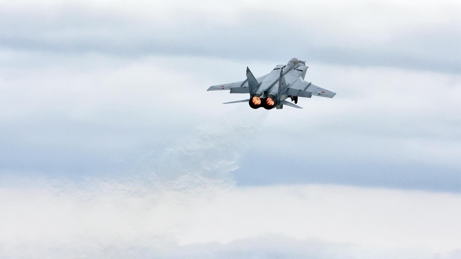 开云网页版-法国橄榄球在欧洲赛场上崭露头角，继续书写辉煌，法国橄榄球年历