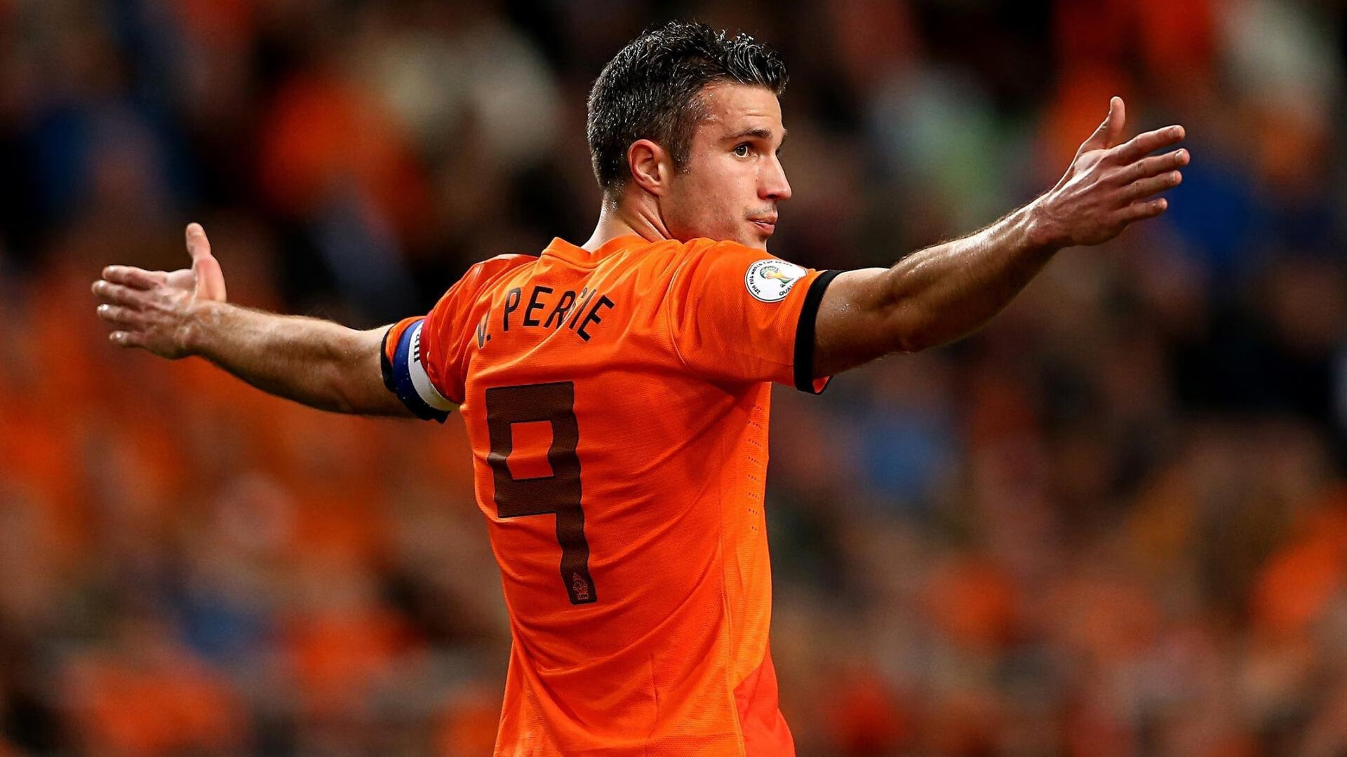 “英超抢分战打响，胜者瞬间榜单升迁”，“英超”